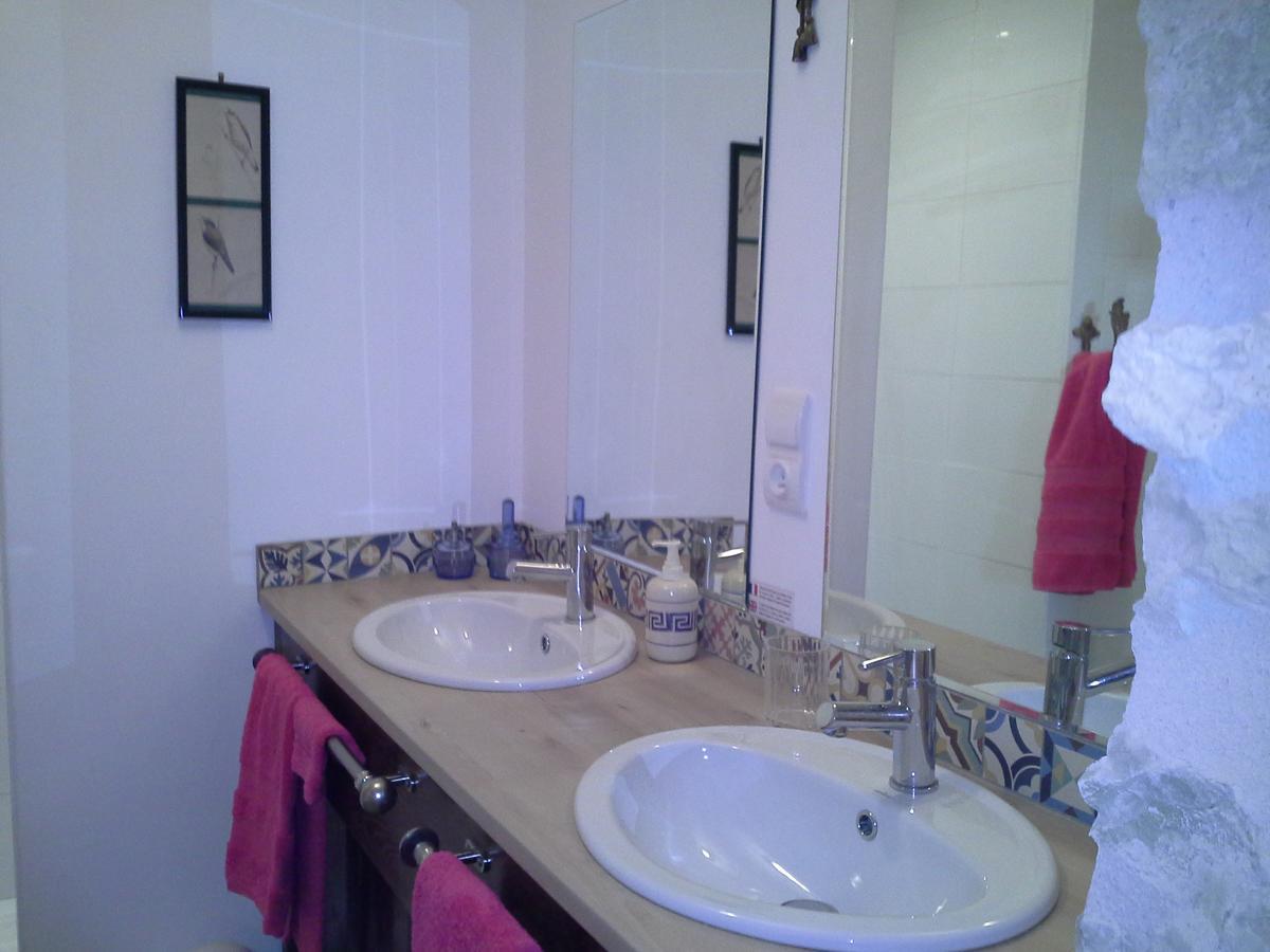 Le Logis De Ruelle Bed & Breakfast Dış mekan fotoğraf