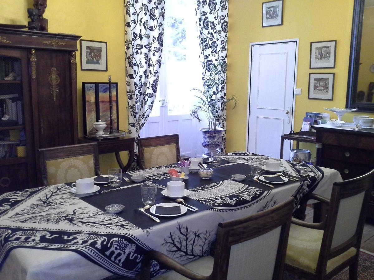 Le Logis De Ruelle Bed & Breakfast Dış mekan fotoğraf